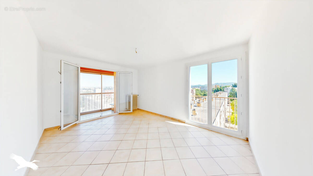 Appartement à MARSEILLE-10E