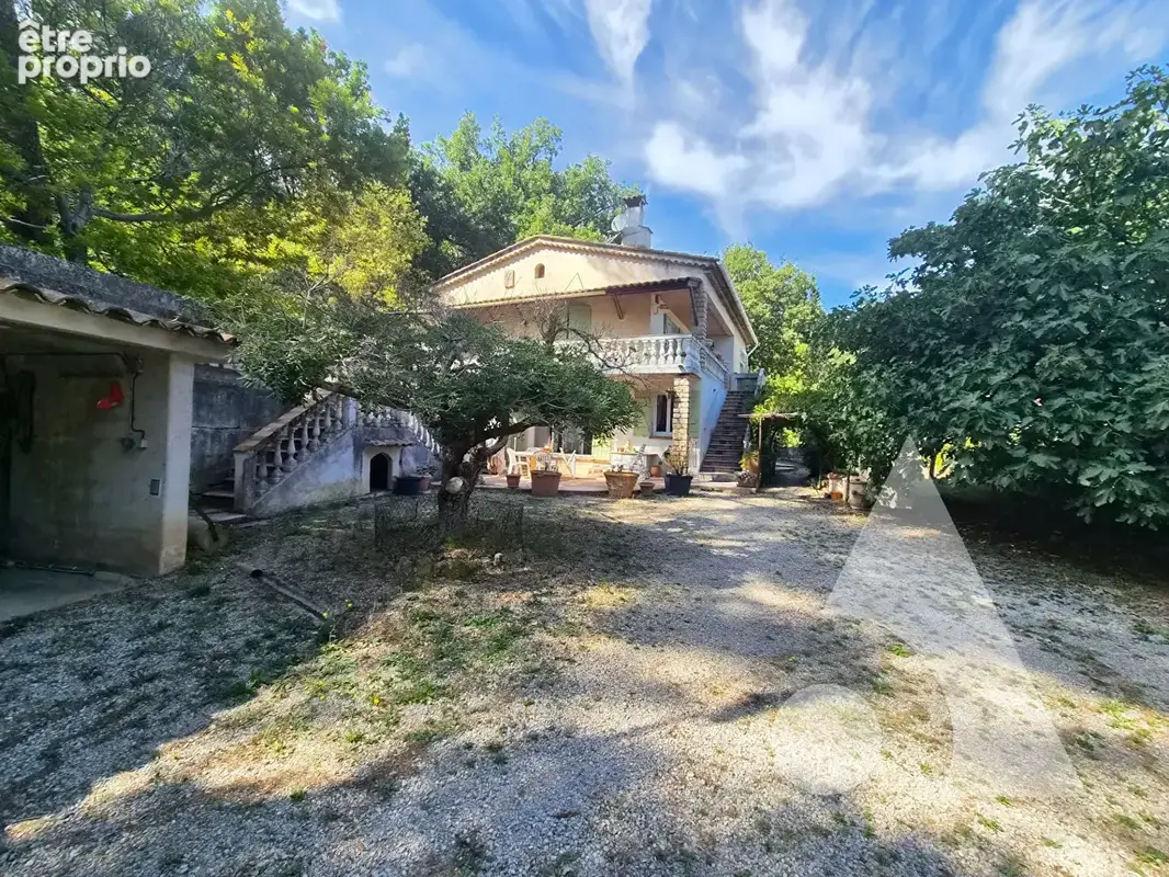 Le Luc : maison 2 appartements T3 + annexes, en impasse, proche commodités - photo 18