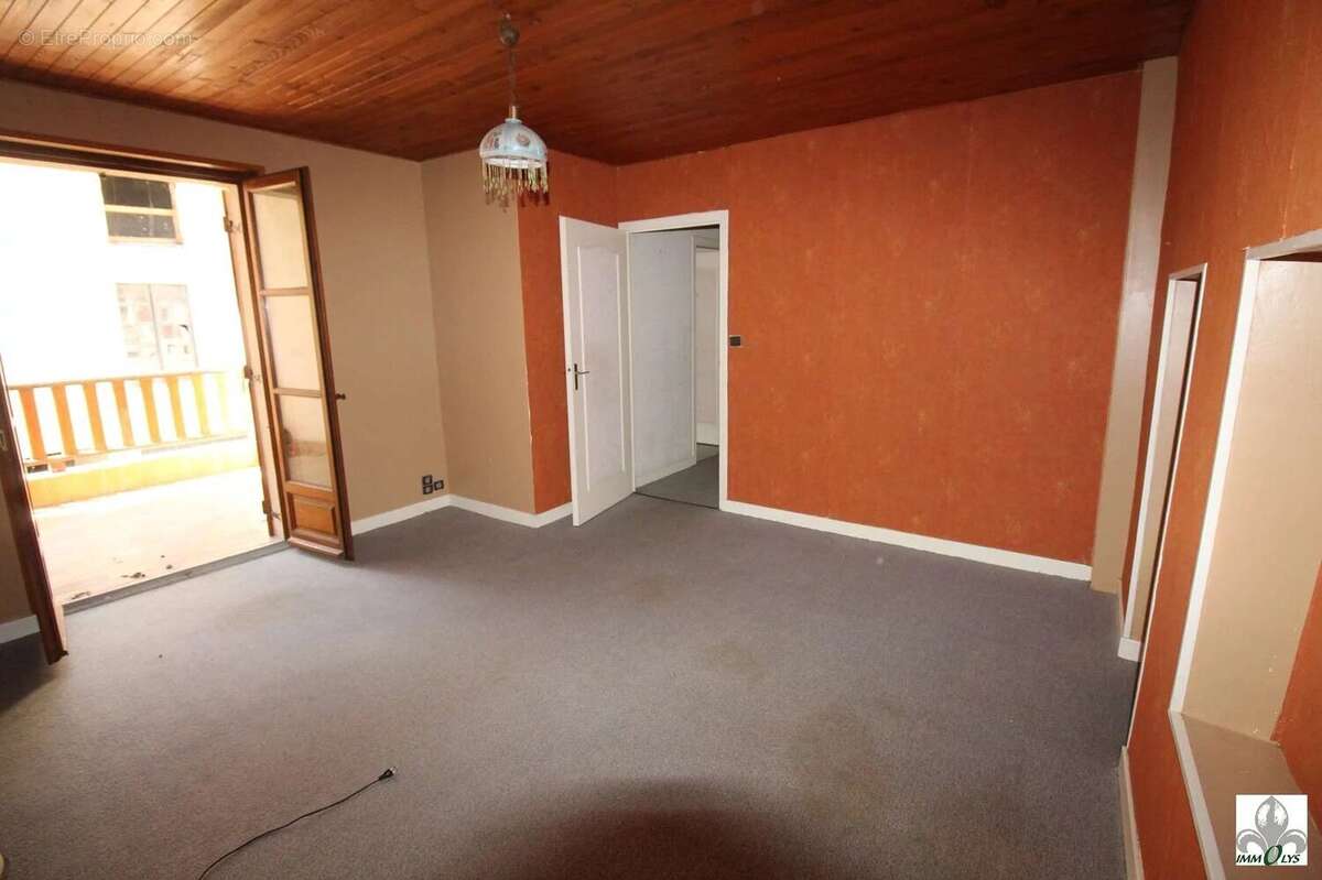 Appartement à CUISERY