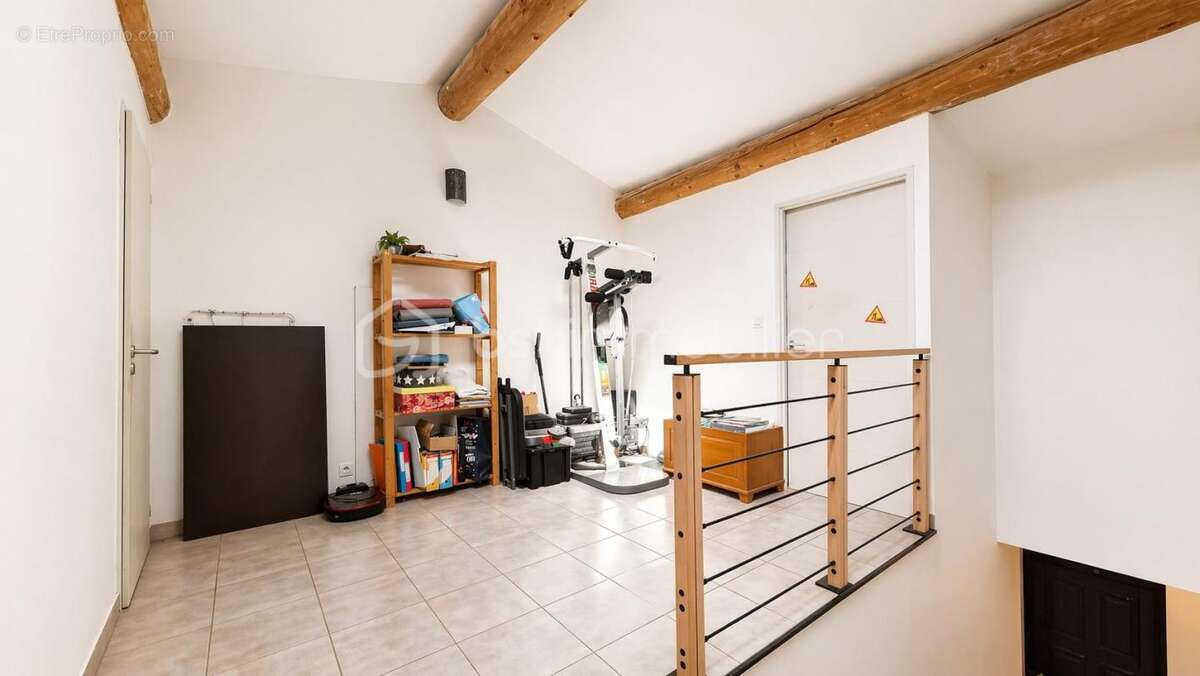 Exclusivité – Est de Montélimar – Maison de village rénovée – 5 chambres – garage – jardin - photo 14