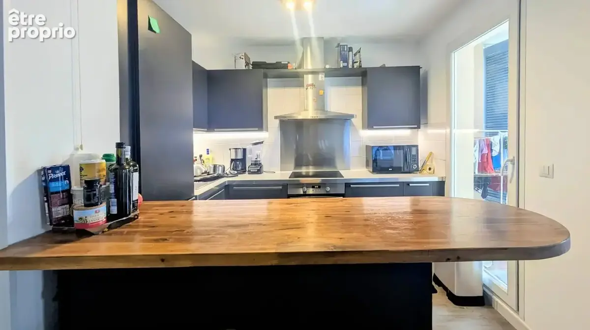 Grasse – T3 de 69 m² en très bon état, terrasse sud-est, ascenseur et parking privatif - photo 5