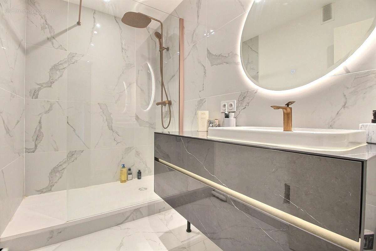 Appartement à RAMONVILLE-SAINT-AGNE