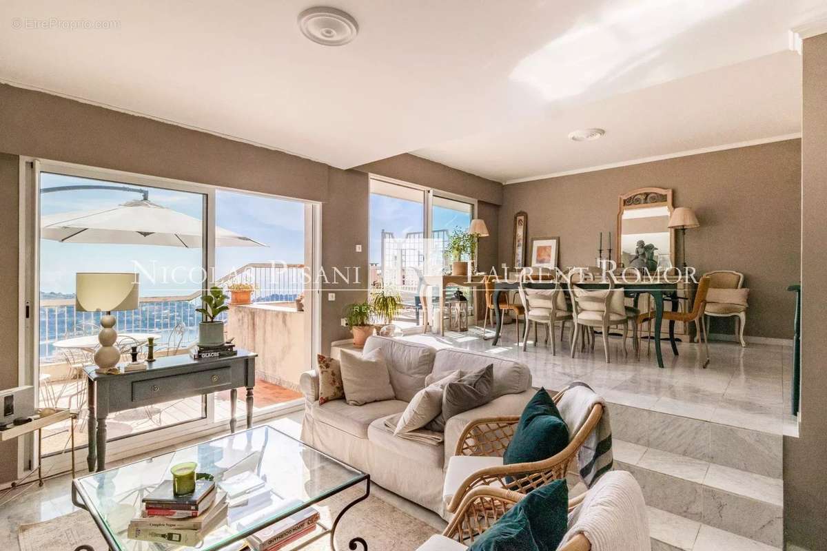 Appartement à VILLEFRANCHE-SUR-MER