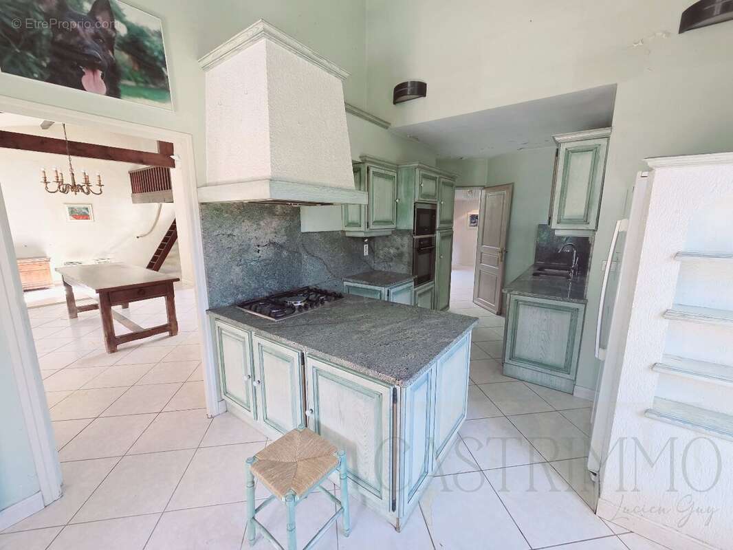 Maison à CASTELNAU-LE-LEZ