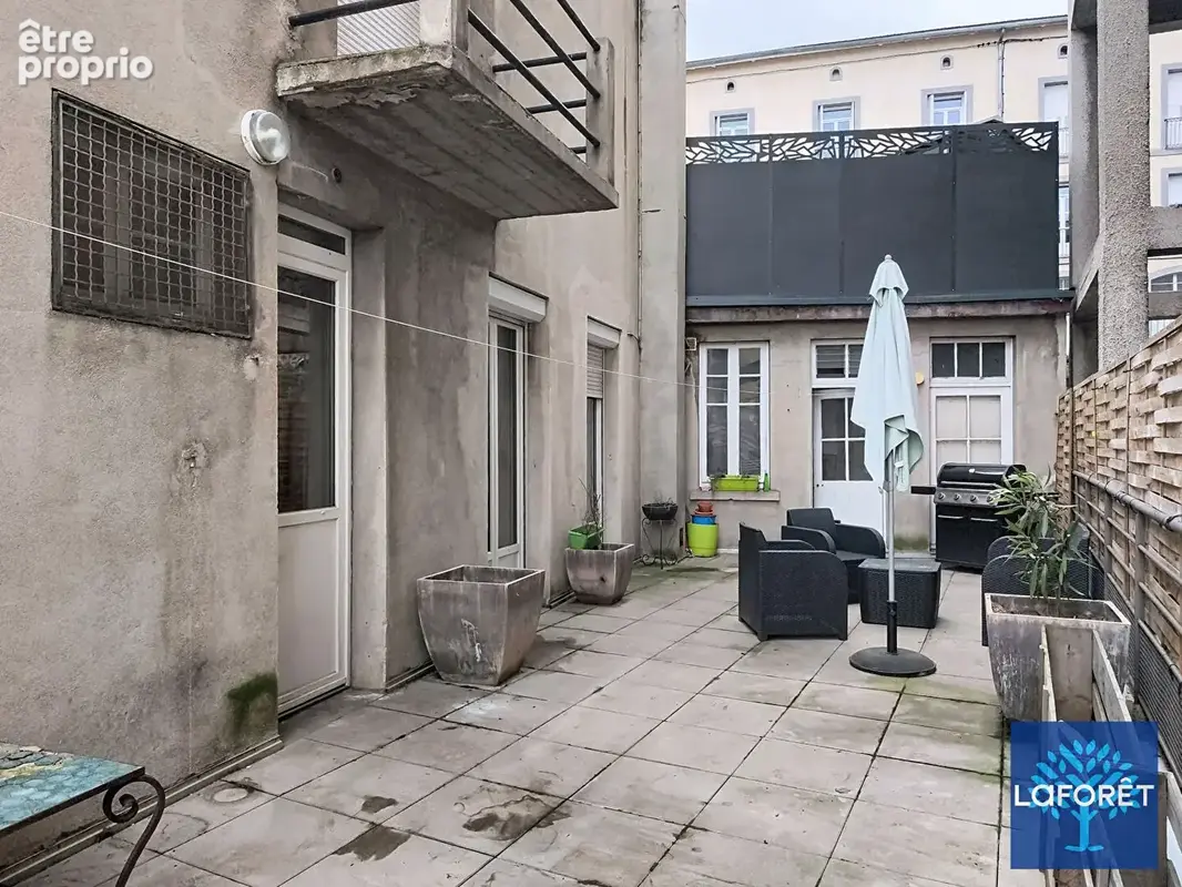 F5 126 m² / Terrasse 40 m² / Garage double + Atelier 108 m² - photo 8