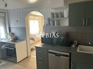 Commerce à SAINT-PIERRE-LES-ELBEUF