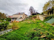 Maison à VAUX-SUR-VIENNE