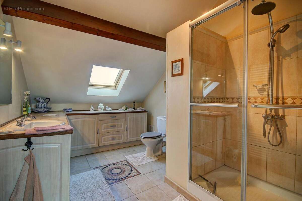 Photo 9 - Maison à CHAMPS-ROMAIN