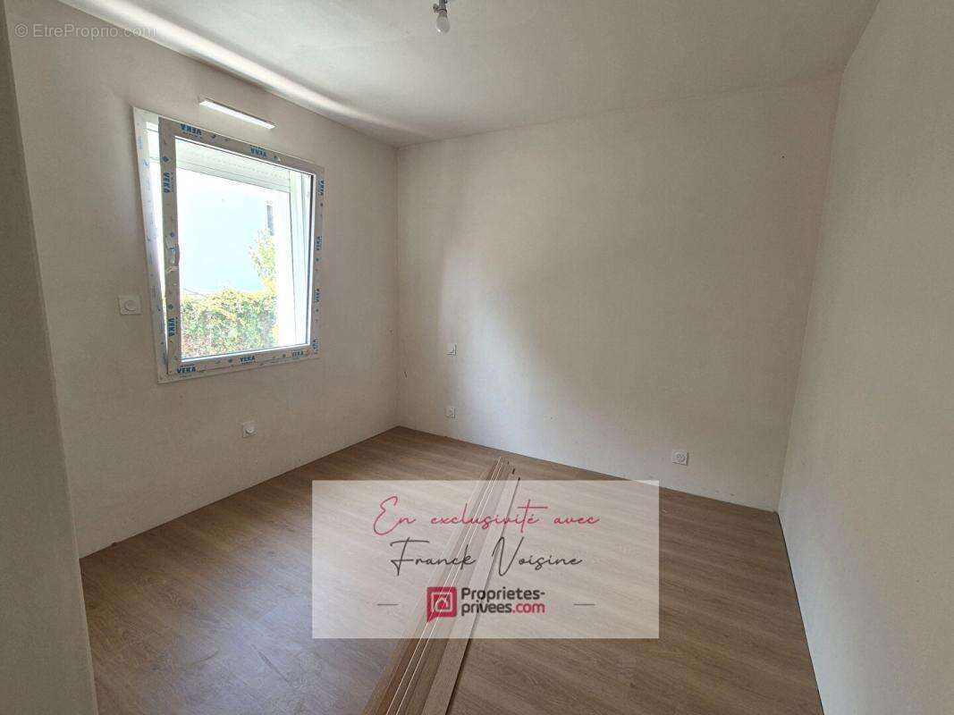 A VENDRE en Exclusivité à L'Oie, maison de 125 m2 avec 4 chambres sur une parcelle de 644 m2 env - photo 14