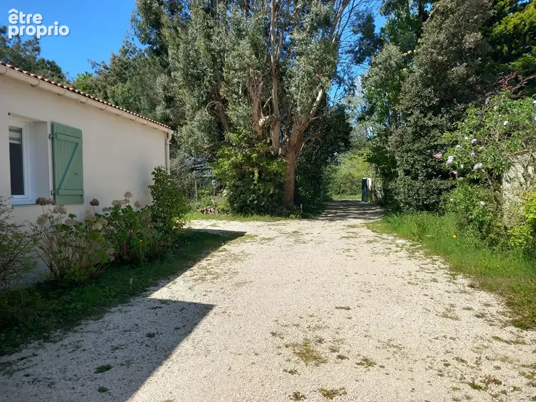Maison 148 m²  sur terrain arboré de 1300m2 Quartier Petit Paris - photo 8