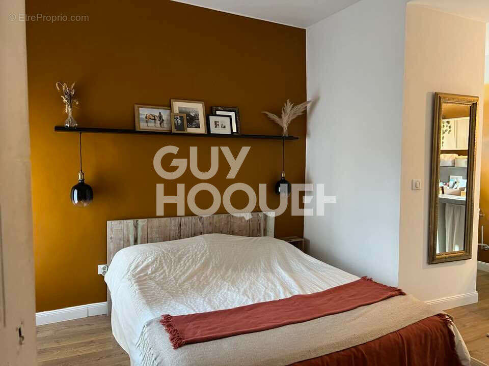 Maison à L'ISLE-SUR-LA-SORGUE