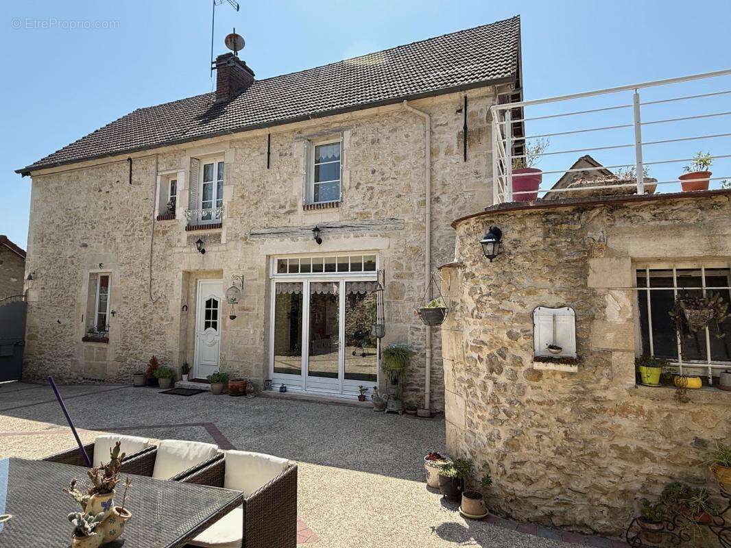 Maison à CINQUEUX