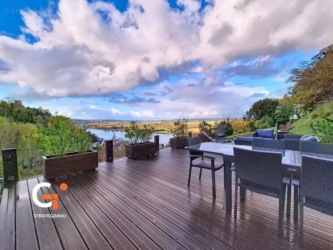 Maison à LA BOUILLE