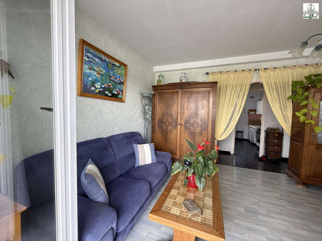 Appartement au 1er étage - Appartement à SAINT-JEAN-DE-LOSNE