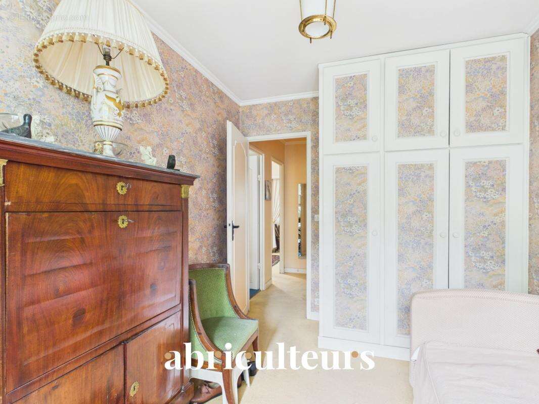 Appartement à VERSAILLES