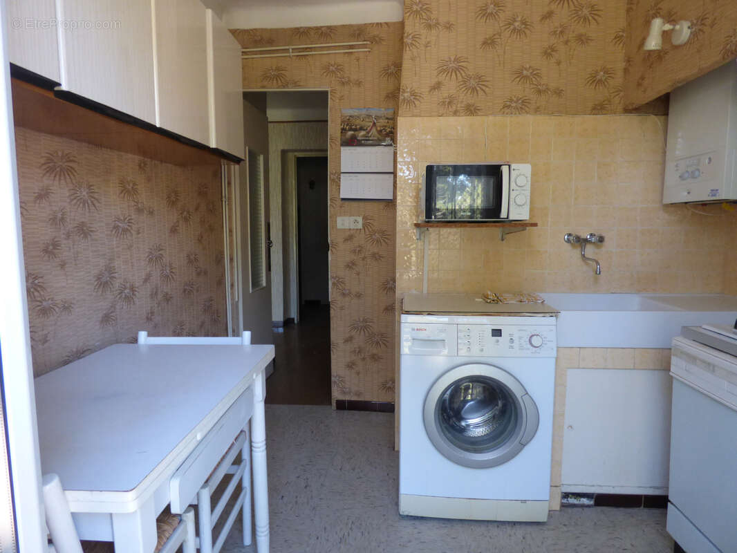 Appartement à MARSEILLE-12E