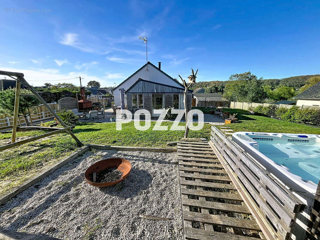 Maison à SAINT-JEAN-LE-THOMAS