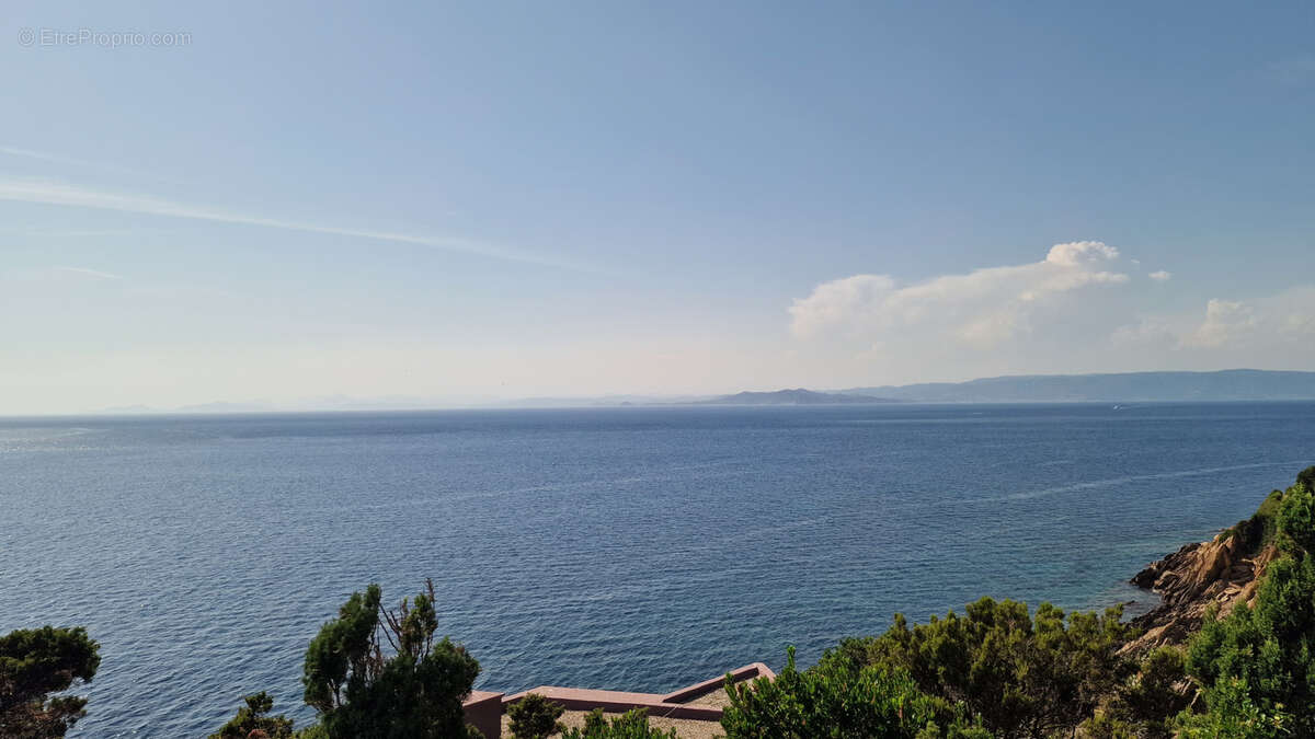 Maison à HYERES