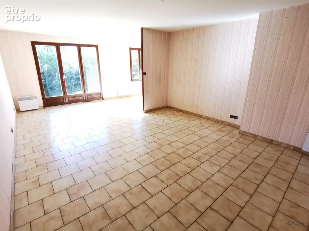 Maison 4 pièces 90 m² à vendre à Saintes (17100) - photo 7