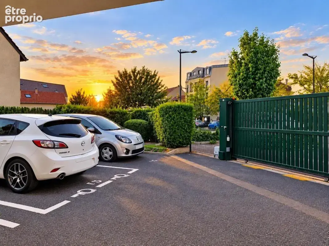 Massy : 2 pièces lumineux, terrasse et parking XL - photo 11