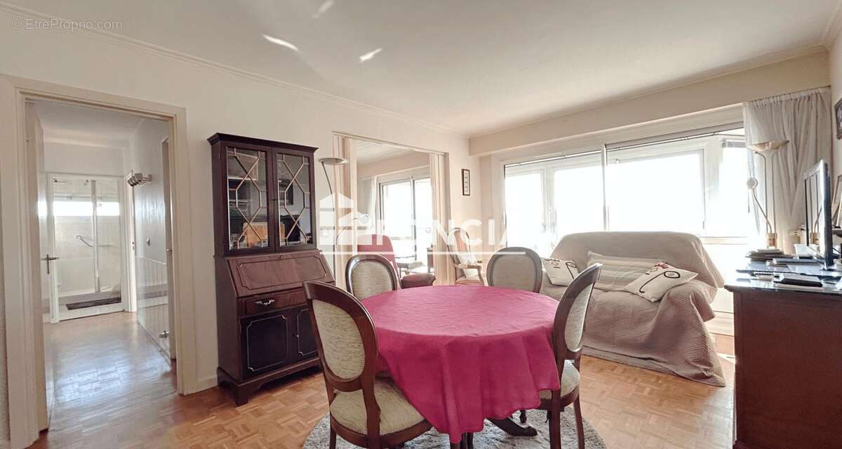 Appartement à MARLY-LE-ROI