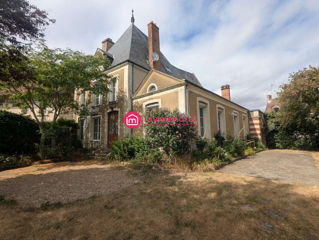 Maison à BEAUMONT-SUR-SARTHE