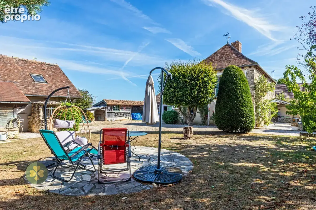 Gambais   sublime maison en pierre avec dépendances - photo 16