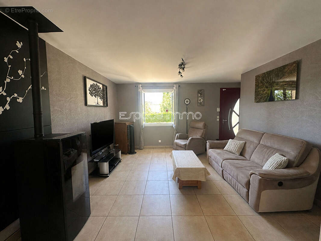 Maison de Plain pied - Viager occupé - 93m² - 3 chambres -  Sous sol  - Bosc Guerard Saint Adrien - photo 3