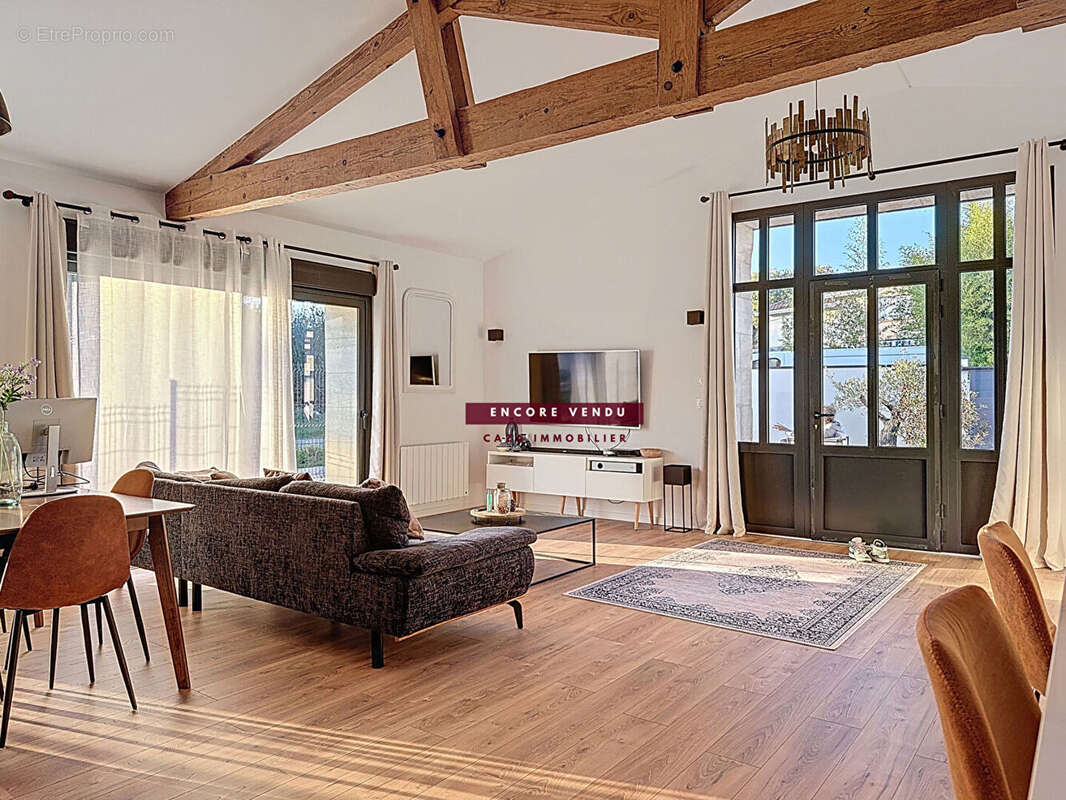 Maison à SALLEBOEUF