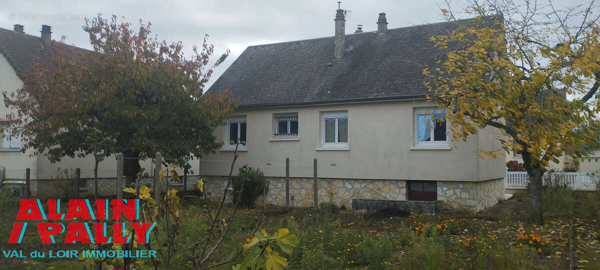 Maison à BROU