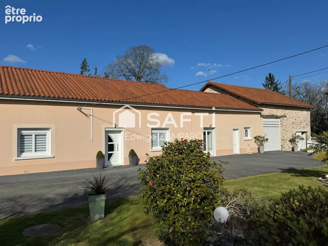 Photo 1 - Maison à SAINT-BAZILE