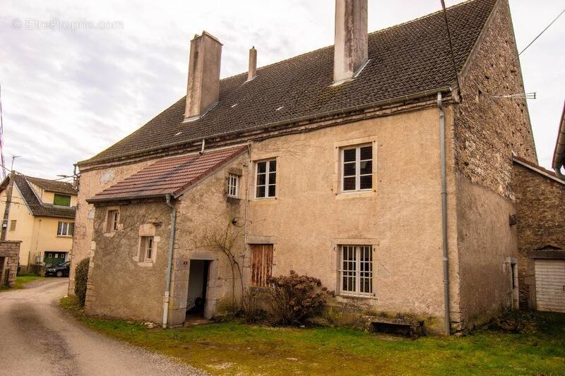 Maison à BIARNE