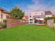 Maison à VILLAGE-NEUF