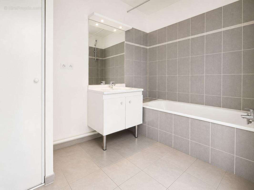 Appartement à SAINT-DENIS