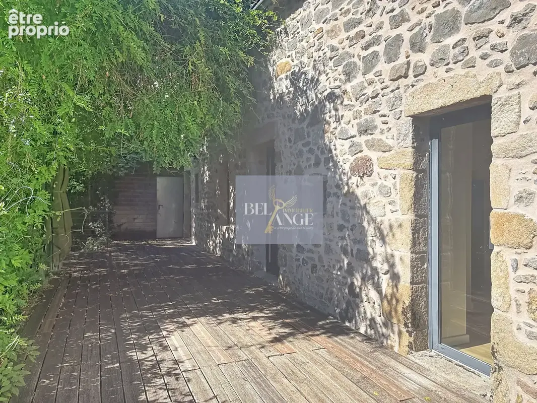 Laurac-en-vivarais   maison de caractère en pierre   154 m2   terrain   fort potentiel - photo 2