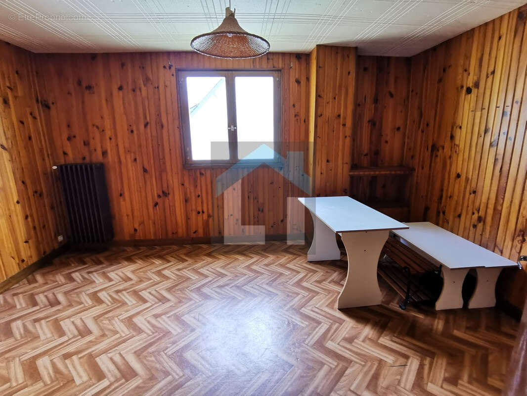 Maison à VILLEDIEU-LES-POELES