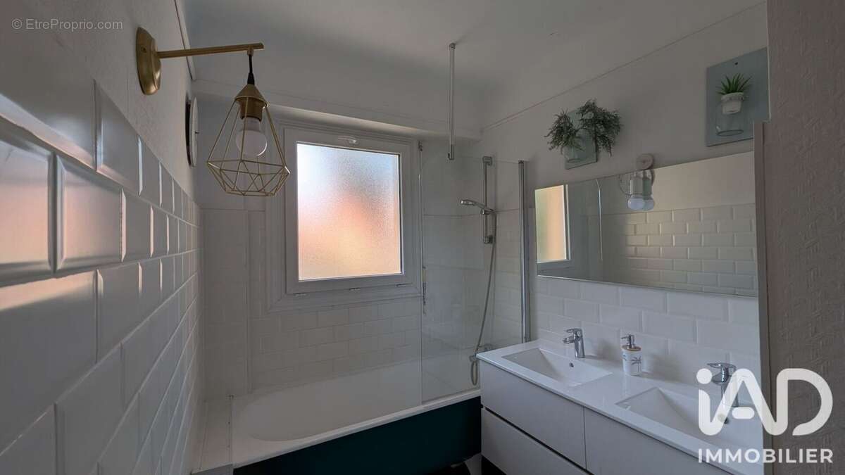 Appartement 67 m² à Pau  - photo 7