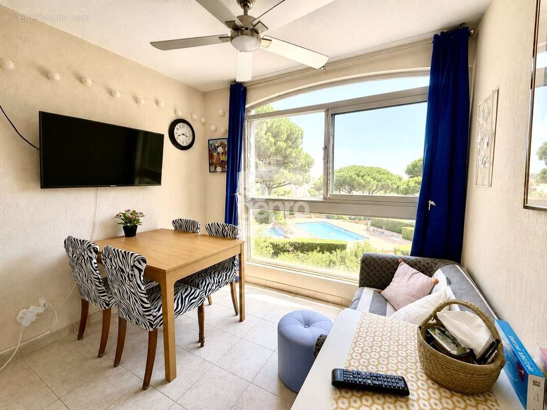 Réf : 2066 - Vente Grand Appartement traversant 3 Pièces dans résidence avec piscine et ascenseur ! - photo 2