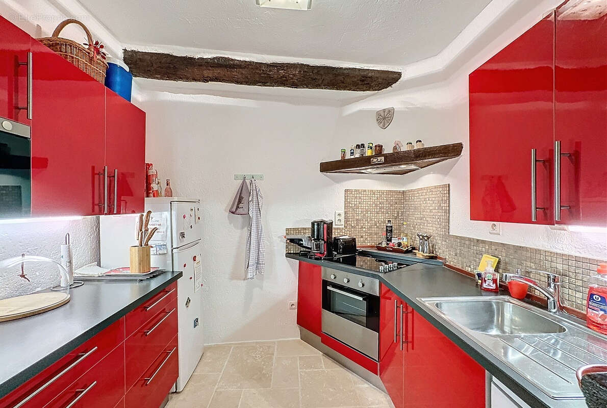 Maison de village de 175m2 avec terrasse. - photo 10