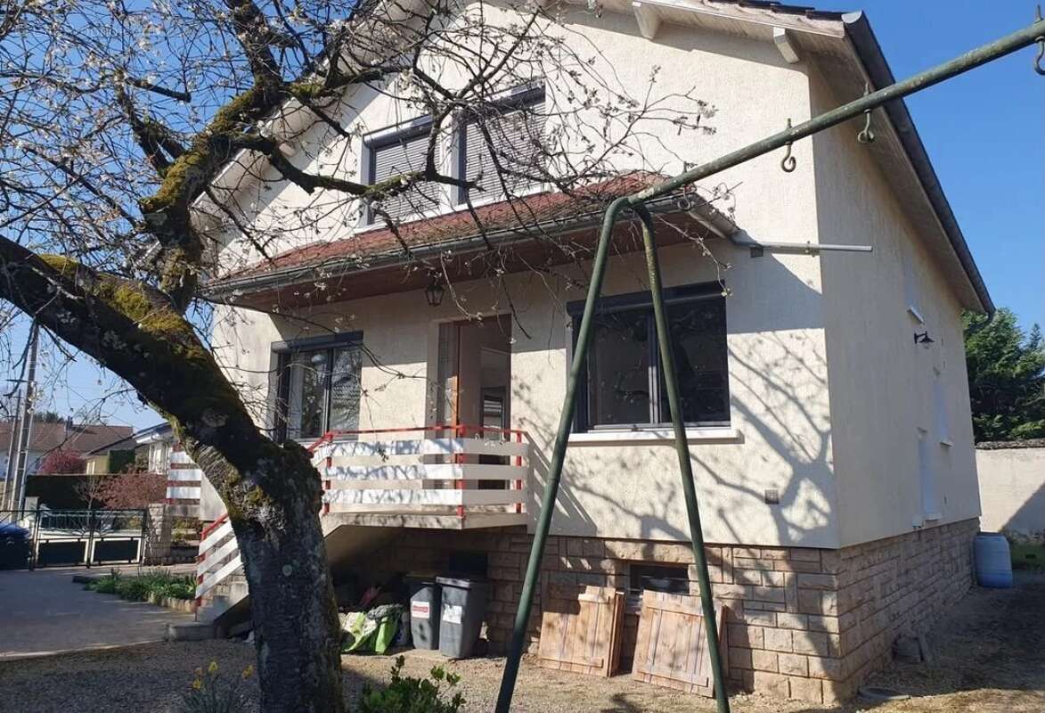 BEAUNE – Maison familiale de 165 m² à 10 min à pied du centre historique - photo 4