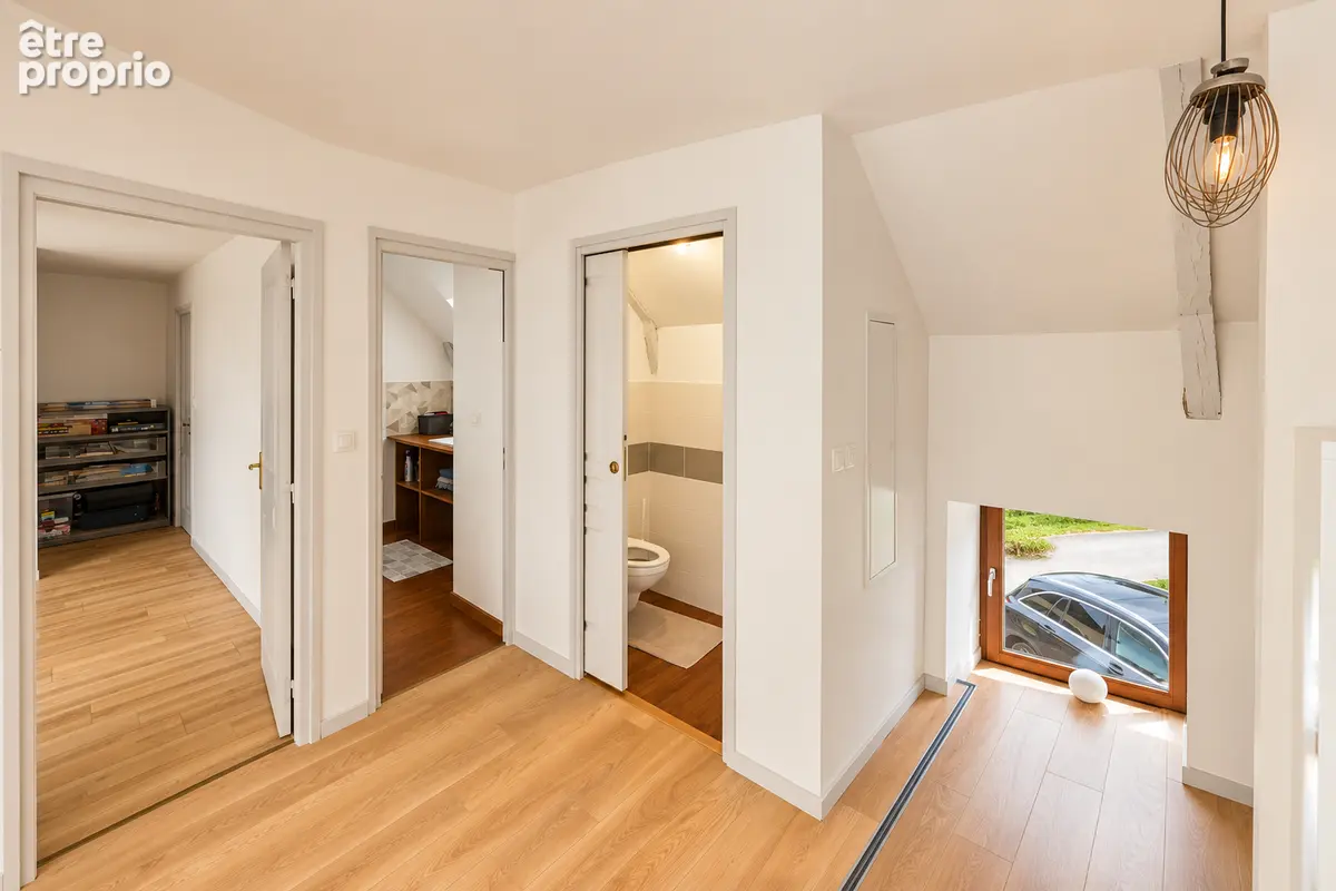 MORBIHAN -  Saint Jean Brevelay - Longère rénovée avec 4 chambres et 906 m2 de jardin - photo 8
