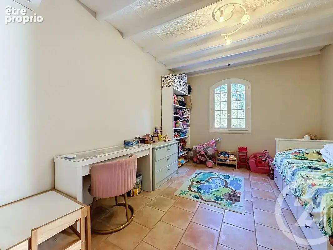 Maison 5 pièces 231 m² à vendre à Morieres-Les-Avignon (84310) - photo 14