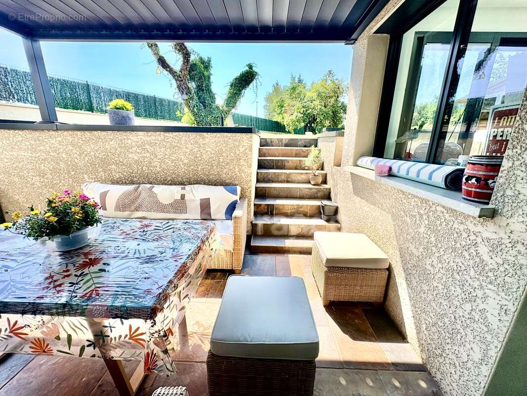  Belle villa de 181 m2 avec deux appartements indépendants - photo 24
