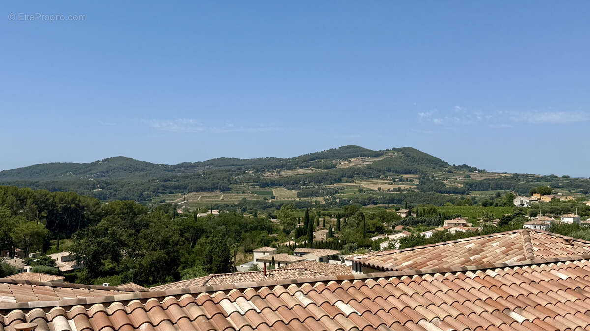 Maison à LE CASTELLET