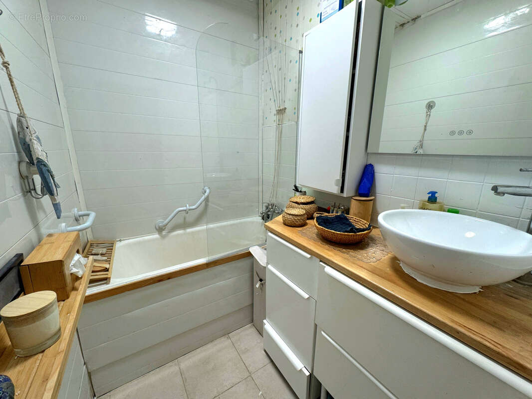 Appartement à MARSEILLE-9E