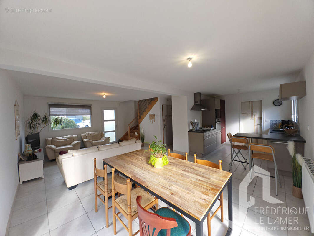 Maison à MONTERBLANC