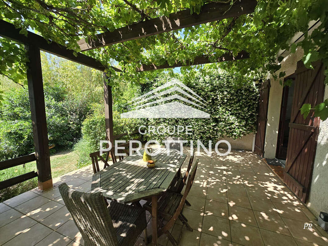 Maison à LA BOUILLADISSE