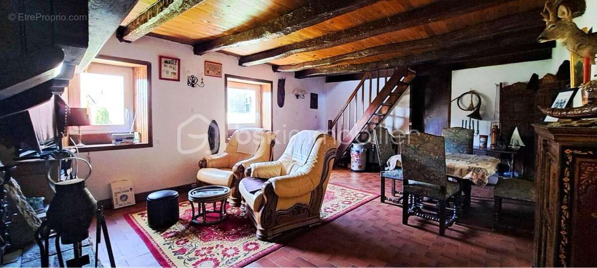 Maison à POULLAOUEN