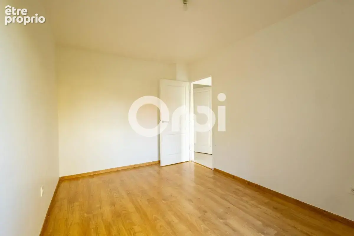 Appartement À Vendre - photo 9