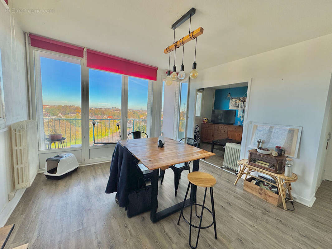 Appartement à TALANT